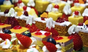 cakes-cream-delicious-confectionery-47734
